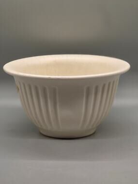 Vintage USA Pottery Bowl J-18 Stoneware Ridged Clay - Cream Color